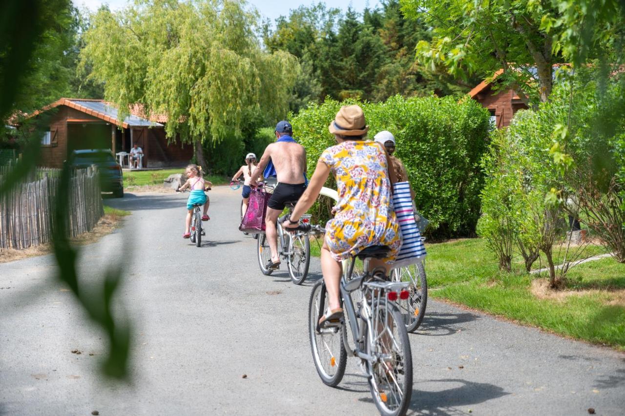 Domaine Les Epinettes Camping Saint-Gervais (Vendee)